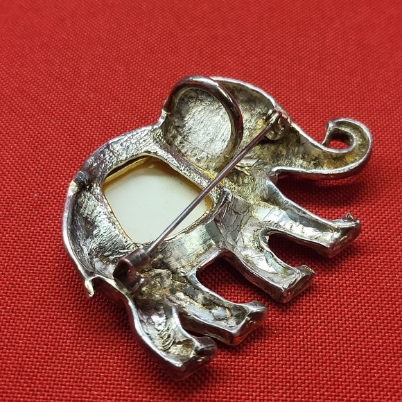 VTG Elephant Brooch Pin Pendant Metal Faux Abalone - Picture 7 of 10